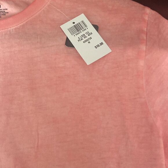 NWT Garment dyed light pink active wear Tee distressed bottom hem size M - Picture 4 of 5